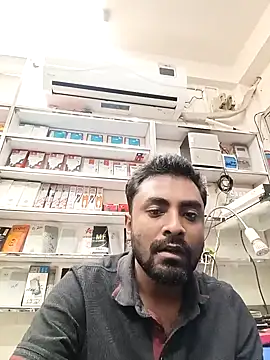 Snapshot of mfrboss1 chatting on October 5, 2025, 5:50 am mfrboss1 online show from October 5, 2025, 5:50 am