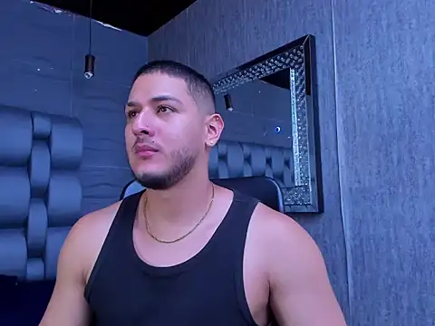 Snapshot of jasonshaw25 chatting on October 6, 2025, 11:46 pm jasonshaw25 online show from October 6, 2025, 11:46 pm