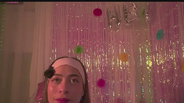  issy online show from January 10, 2026, 7:32 am