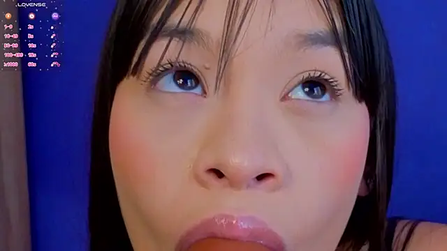 kimhilton  online show from March 29, 2026, 3:45 pm