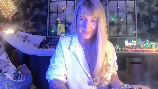 Snapshot of Delichieuse5 chatting on December 20, 2024, 8:55 pm Delichieuse5 online show from December 20, 2024, 8:55 pm