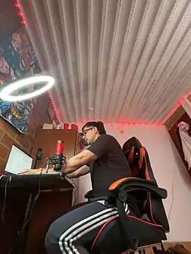 kaspar 6 online show from April 9, 2026, 6:46 pm