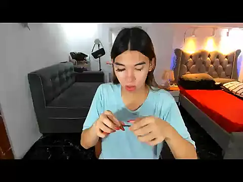 Snapshot of Yourdreamgoddess chatting on June 11, 2026, 5:22 pm Yourdreamgoddess online show from June 11, 2026, 5:22 pm