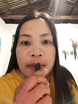 Snapshot of shyhotpinay_32 chatting on October 14, 2025, 5:58 pm shyhotpinay 32 online show from October 14, 2025, 5:58 pm