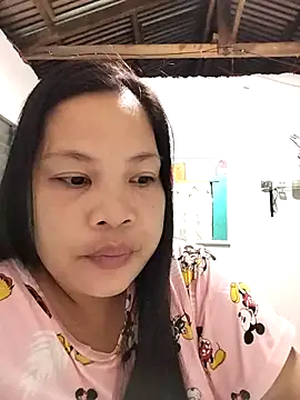 Snapshot of shyhotpinay_32 chatting on October 16, 2025, 9:16 pm shyhotpinay 32 online show from October 16, 2025, 9:16 pm