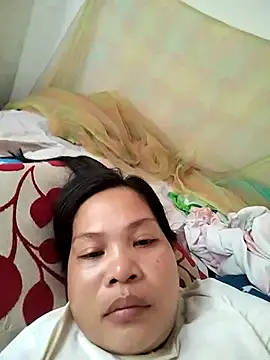 Snapshot of shyhotpinay_32 chatting on October 20, 2025, 2:23 am shyhotpinay 32 online show from October 20, 2025, 2:23 am