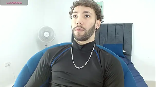 angel kyrozz online show from January 10, 2026, 7:15 pm