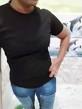 Snapshot of Rita_rani6 chatting on October 17, 2025, 6:49 am Rita rani6 online show from October 17, 2025, 6:49 am