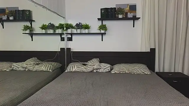 Cute Mike online show from January 13, 2026, 6:02 pm