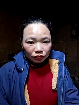 miomio-12 online show from November 25, 2025, 12:38 pm