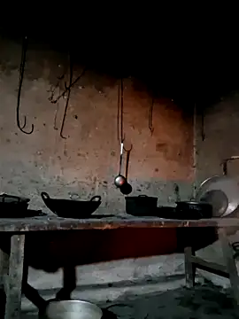 miomio-12 online show from December 22, 2025, 10:51 pm