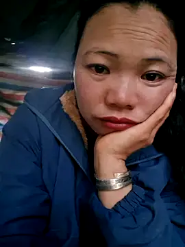 miomio-12 online show from February 7, 2026, 12:58 am