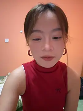 qingzi1218 online show from October 11, 2025, 11:53 am