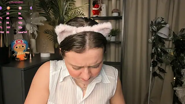 ThelmaJusto online show from March 14, 2026, 3:50 pm