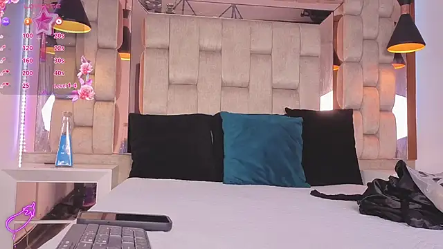 Anastasiaxxx69 online show from February 17, 2026, 8:04 pm