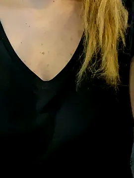 melisss2 online show from November 21, 2025, 7:29 am