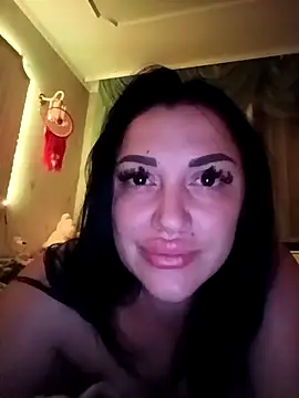 LuceSkys online show from October 4, 2025, 9:24 pm