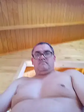 Alfred 00000 online show from December 17, 2025, 9:32 pm