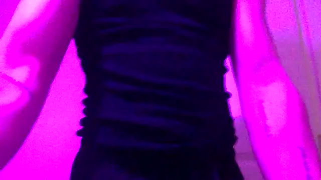 nvthvn555 online show from March 10, 2026, 6:02 pm