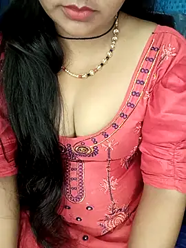 Rashmi 011 online show from May 4, 2026, 11:56 pm