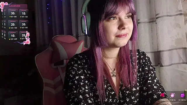 KristiBloom online show from February 26, 2026, 10:53 pm