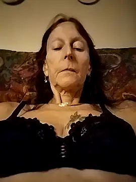 Snapshot of Spicylady1234 chatting on November 27, 2025, 1:07 am Spicylady1234 online show from November 27, 2025, 1:07 am