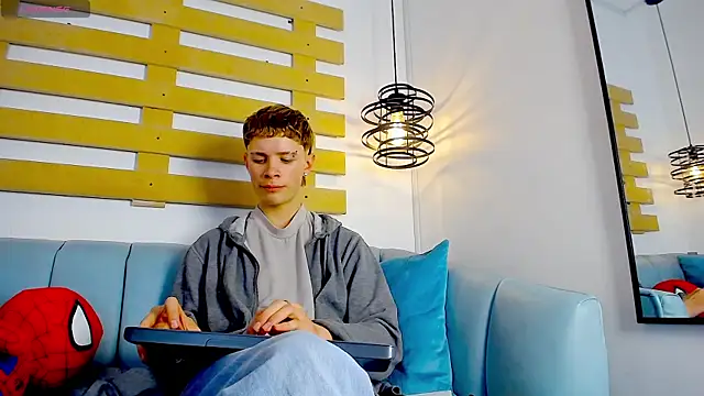 JackFrosst online show from January 8, 2026, 1:35 pm