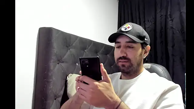 coolfriki online show from November 27, 2025, 11:40 pm