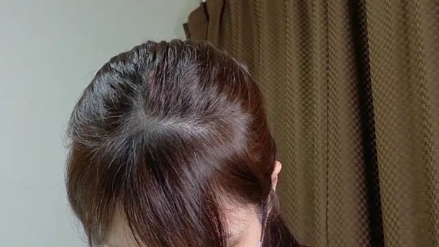 Snapshot of mio_k1 chatting on October 22, 2025, 1:11 pm mio k1 online show from October 22, 2025, 1:11 pm