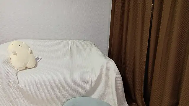 Snapshot of mio_k1 chatting on October 29, 2025, 11:12 am mio k1 online show from October 29, 2025, 11:12 am