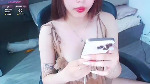 mystica-myst online show from April 2, 2026, 5:38 am