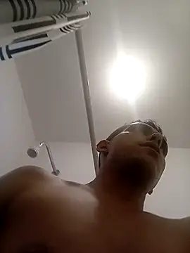 Snapshot of MRDXXX12 chatting on October 14, 2025, 12:00 am MRDXXX12 online show from October 14, 2025, 12:00 am