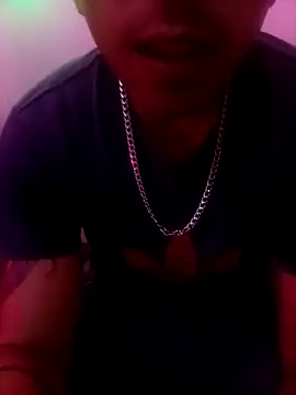 Snapshot of MRDXXX12 chatting on November 7, 2025, 7:47 pm MRDXXX12 online show from November 7, 2025, 7:47 pm