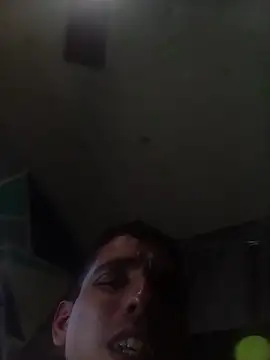 Snapshot of MRDXXX12 chatting on November 12, 2025, 9:14 pm MRDXXX12 online show from November 12, 2025, 9:14 pm