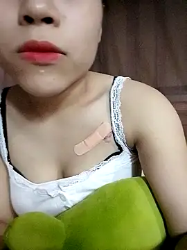 Snapshot of Lyly69699 chatting on October 10, 2025, 12:48 pm Lyly69699 online show from October 10, 2025, 12:48 pm