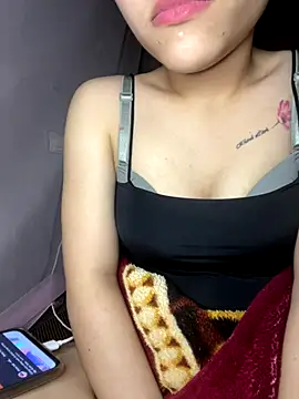 Snapshot of Lyly69699 chatting on November 1, 2025, 6:59 am Lyly69699 online show from November 1, 2025, 6:59 am