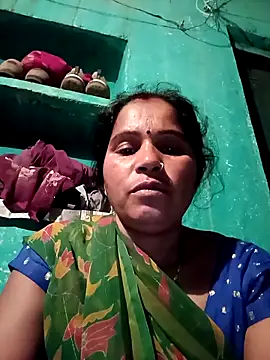 Snapshot of Nm_sanjna chatting on April 30, 2026, 11:09 pm Nm sanjna online show from April 30, 2026, 11:09 pm