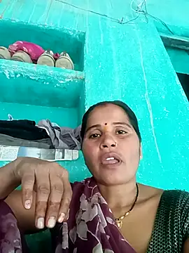 Snapshot of Nm_sanjna chatting on May 1, 2026, 11:15 am Nm sanjna online show from May 1, 2026, 11:15 am