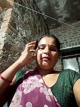 Snapshot of Nm_sanjna chatting on May 1, 2026, 11:31 pm Nm sanjna online show from May 1, 2026, 11:31 pm