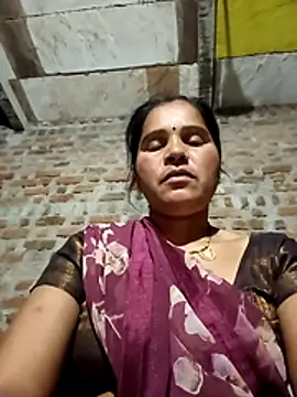 Snapshot of Nm_sanjna chatting on May 26, 2026, 11:01 pm Nm sanjna online show from May 26, 2026, 11:01 pm