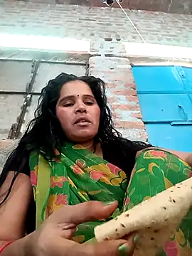 Snapshot of Nm_sanjna chatting on May 31, 2026, 5:04 am Nm sanjna online show from May 31, 2026, 5:04 am
