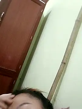 Snapshot of Ducky27021991 chatting on October 14, 2025, 6:03 am Ducky27021991 online show from October 14, 2025, 6:03 am