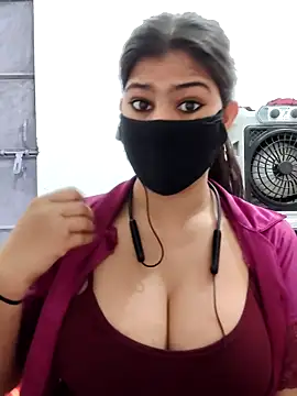 Miya sistar online show from April 3, 2026, 6:44 am