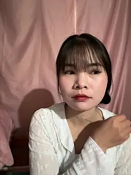 Snapshot of Mylove-here chatting on February 19, 2026, 4:30 am Mylove-here online show from February 19, 2026, 4:30 am