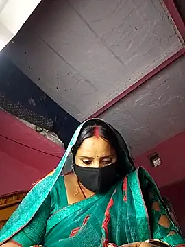 Snapshot of Cr_sonam chatting on January 18, 2026, 4:11 pm Cr sonam online show from January 18, 2026, 4:11 pm