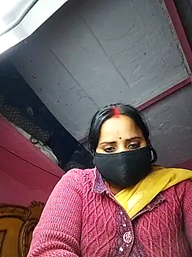 Snapshot of Cr_sonam chatting on February 9, 2026, 12:47 am Cr sonam online show from February 9, 2026, 12:47 am