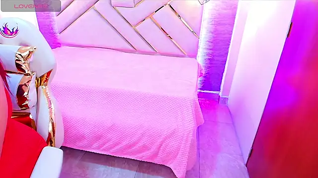 Addyy 02 online show from October 10, 2025, 11:31 am