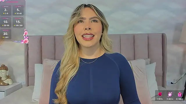 Snapshot of Katya_blonde chatting on October 17, 2025, 12:19 pm Katya blonde online show from October 17, 2025, 12:19 pm