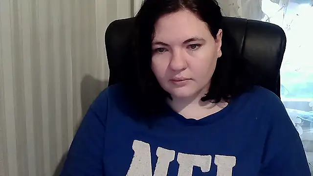 XLisaBlueXs  online show from October 22, 2025, 6:57 am