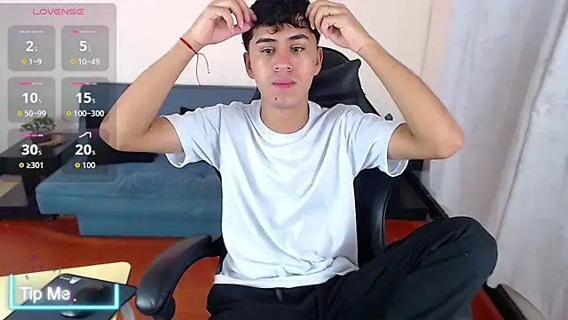 Alancum7 online show from April 14, 2026, 1:06 pm